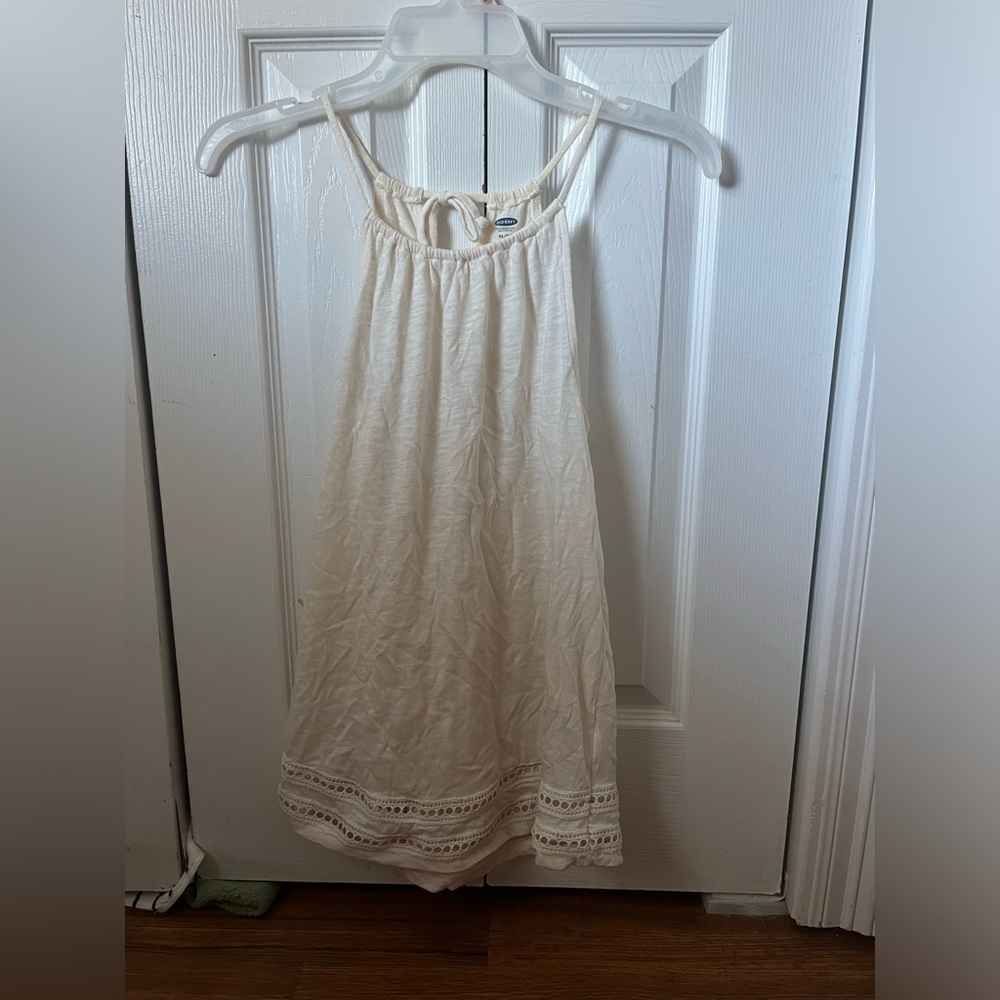 Old Navy Cream Sleeveless Top